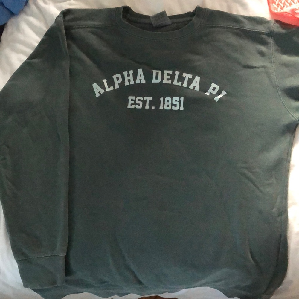 Comfort colors adpi crewneck sweatshirt